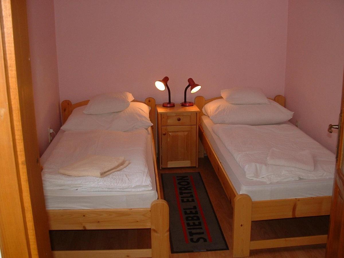 Apartmanhaz Cedrus 8 Залакарош Номер фото